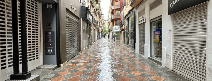 Granada is one of Ciudades de Trabajo.