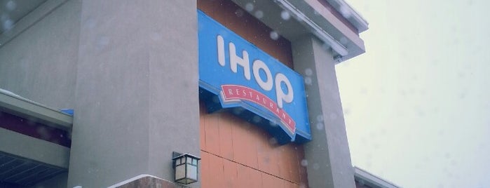IHOP is one of Tempat yang Disukai Fabian.