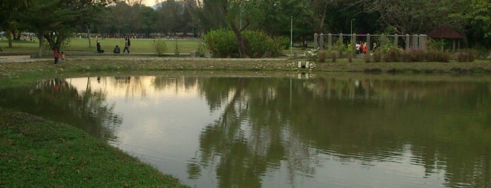 Polo Ground (Taman Rekreasi Sultan Abdul Aziz) is one of Ipoh Trip.