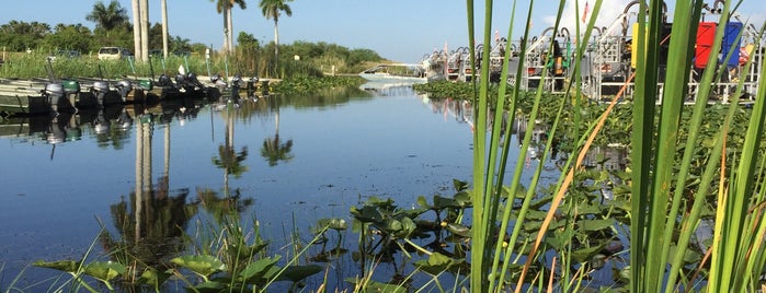 Everglades Holiday Park is one of Lugares favoritos de gary.