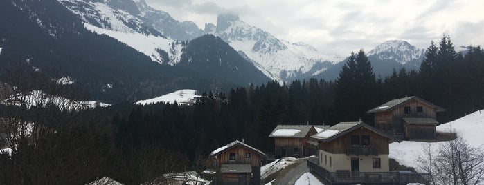 Alpendorf Dachstein West is one of Salzburgerland.