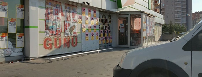 Kilo Market is one of Olga : понравившиеся места.