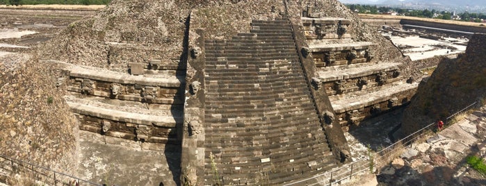 Pirámide de la Luna is one of Tempat yang Disukai Alejandra.