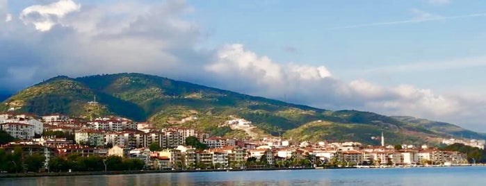 Değirmendere Sahili is one of Gölcük ,Değirmendere & İzmit ,Kocaeli✈️⚓️.