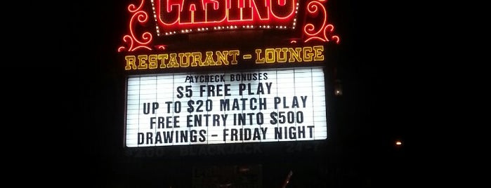 Longhorn Hotel & Casino is one of Posti che sono piaciuti a smith.