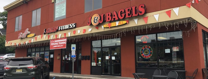 J&J Bagels is one of NYC Suburb.