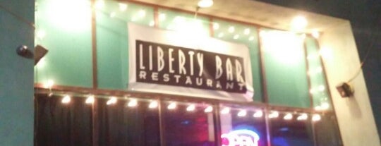 Liberty Bar is one of Tempat yang Disukai Gerry.