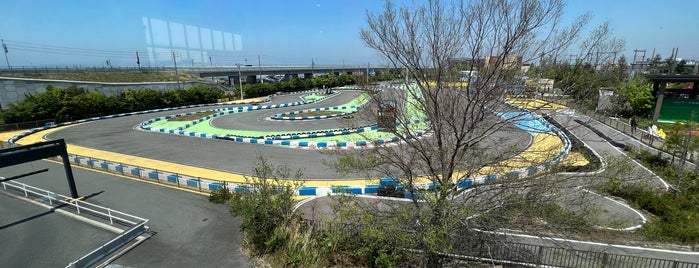 SEA SIDE りんくうCIRCUIT is one of Must-go theme parks.