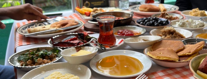 Van Kahvaltı Lounge Beylikdüzü is one of Beylikdüzü yöresi.