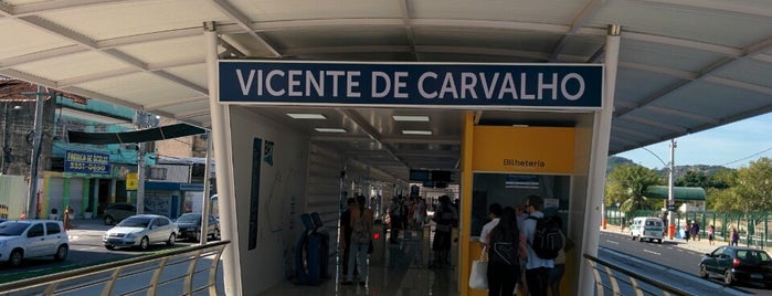 BRT - Estação Vicente de Carvalho is one of Tempat yang Disukai Claudio.