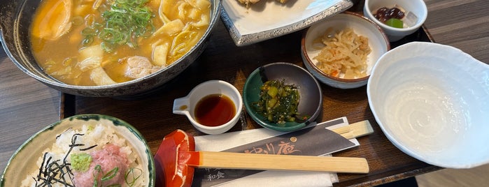 甲斐ほうとう和食 ゆるり庵 is one of Tempat yang Disukai 🍩.