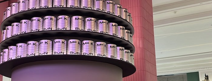 Milk Bun is one of Qatar.