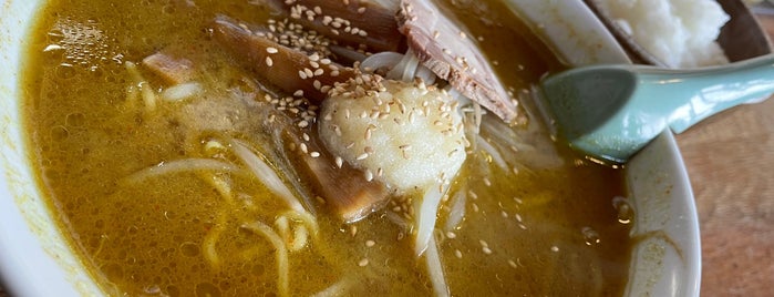 羅阿麺館 is one of 美味しい北海道.