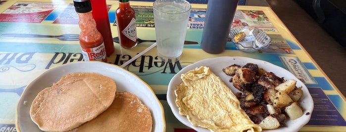 Wethersfield Diner is one of Hartford Eats.