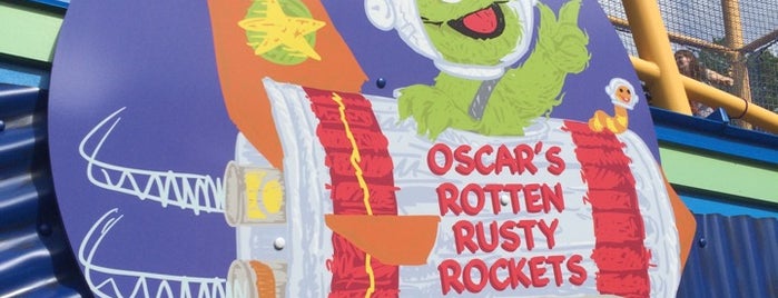 Oscar's Rotten Rusty Rockets is one of Shyloh : понравившиеся места.