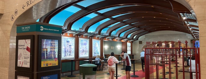 Grand Central Dining Concourse is one of Tempat yang Disukai David.