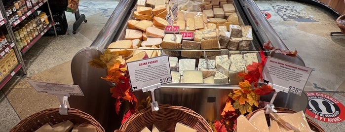 Murray's Cheese at Grand Central Market is one of 2012 Choice Eats Restaurants.