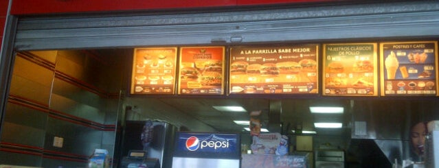 Burger King is one of Lugares favoritos de Gloribel.