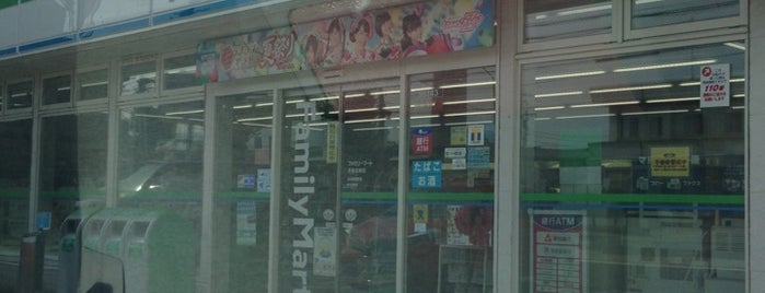 ファミリーマート 港春田野店 is one of Tempat yang Disukai ばぁのすけ39号.