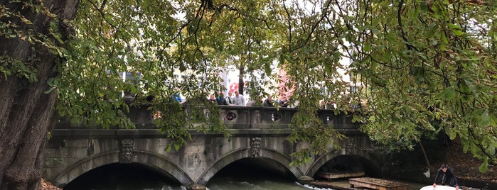 Eisbachbrücke is one of Alexander : понравившиеся места.