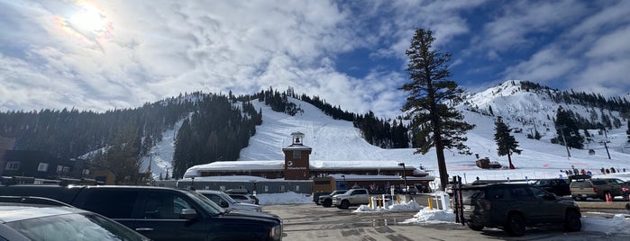 Palisades Tahoe is one of Ski Resorts ⛷.