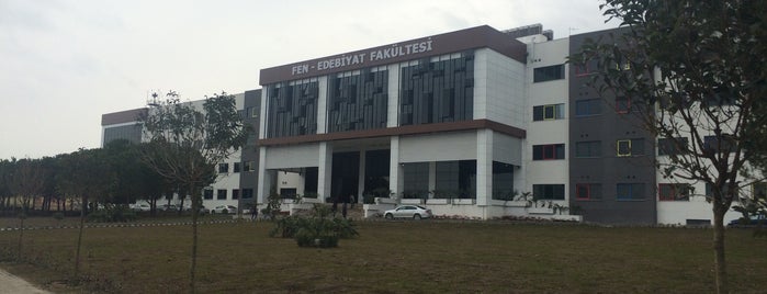 Fen Edebiyat Fakültesi is one of Uludağ Üniversitesi Kampüsü.
