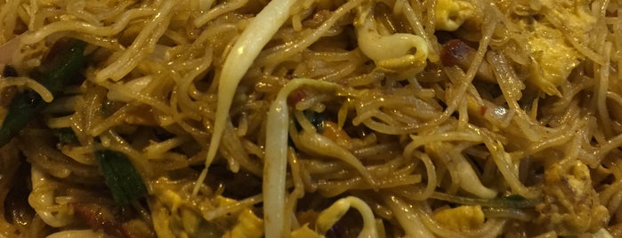 The Best Hokkien Mee （炭炒福建面） is one of Noodle 面.