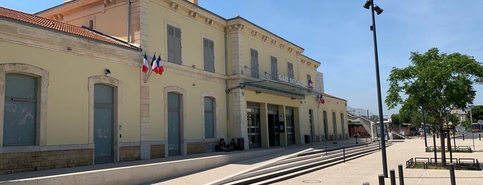 Gare SNCF de Salon-de-Provence is one of Must-visit Food in Salon de Provence.