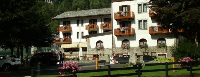 Edelweiss Hotel is one of Val d'Aosta.