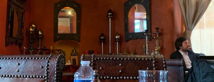 Sahara Café is one of Lugares favoritos de Ryadh.