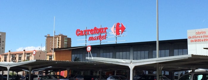 Carrefour Express is one of Orte, die Pablo gefallen.