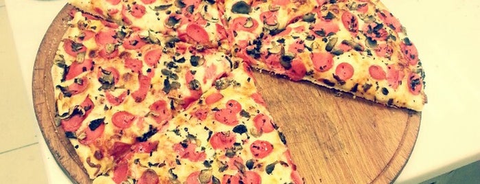 Panino Pizza is one of Tempat yang Disukai İsmail.