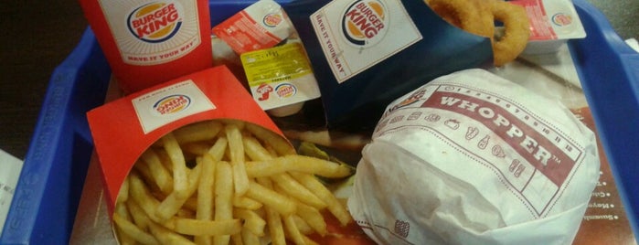 Burger King is one of Lugares favoritos de Mustafa.