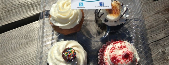 Curbside Bliss Cupcake is one of Eat Street Toronto.
