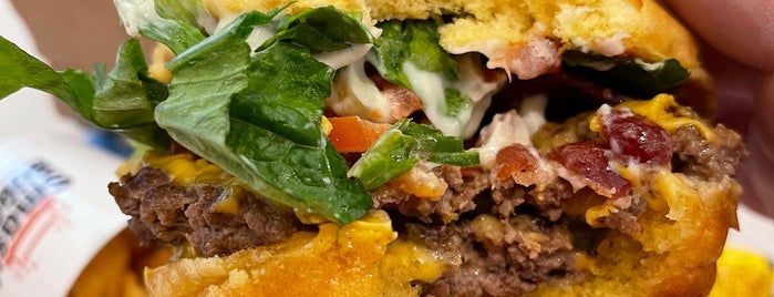 Smashburger is one of Foodz.