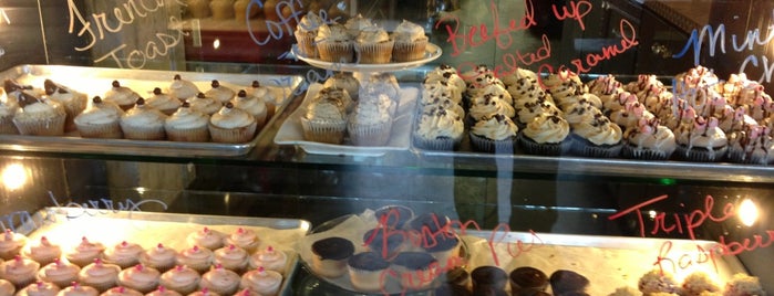 The Cupcrazed Cakery is one of The World Outside of NYC and London.