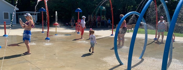 Bradley Palmer Wading Pool is one of Family fun.