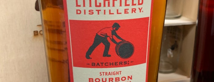 Litchfield Distillery is one of John'un Beğendiği Mekanlar.