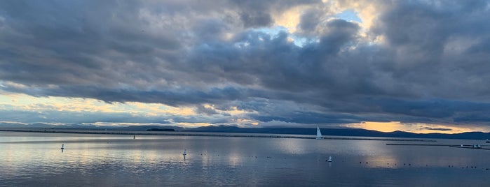 Lake Champlain is one of Lizzieさんのお気に入りスポット.