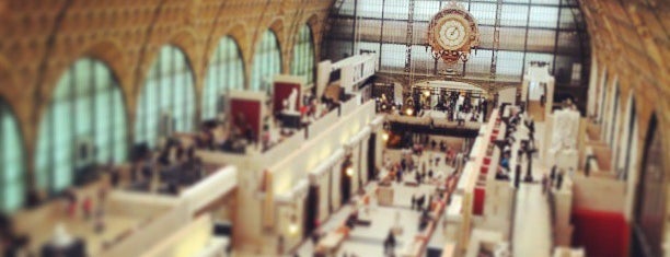 Musée d'Orsay is one of Worthwhile museums worldwide.