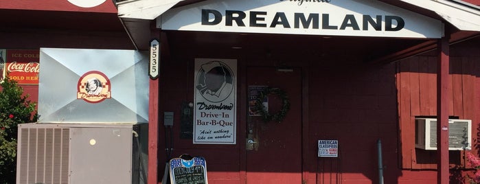 Dreamland BBQ is one of Must Visit Places.