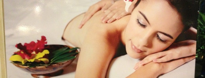 เฮลท์แลนด์ is one of Micheenli Guide: Thai massage locals go in Bangkok.