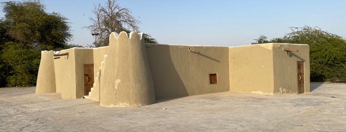 مسجد جواثا is one of Lugares favoritos de Nora.