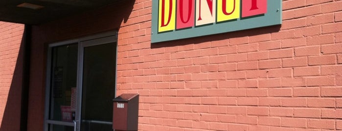 Carpe Donut is one of Charlottesville.