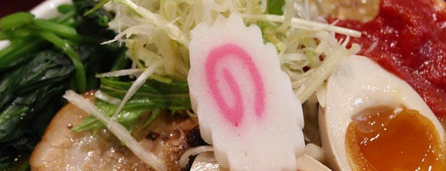 noodles shop WATARU（味噌や 魚らん坂） is one of ラーメン9（≧∇≦）.