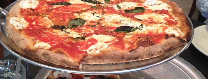 Grimaldi's Pizzeria is one of New York.