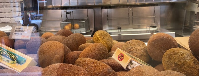 Antica Fabbrica Dell’Arancina is one of Milan.