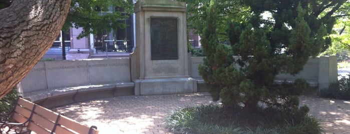 Fulton County WWI Memorial is one of Tempat yang Disukai Chester.