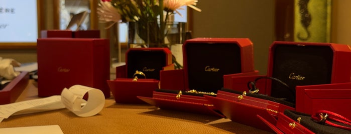 Cartier is one of Tempat yang Disukai Fatma.