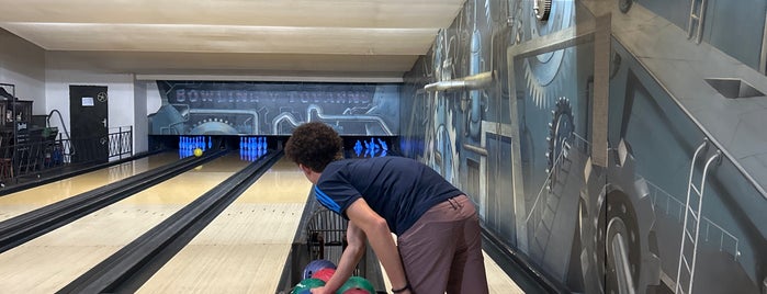 Bowling v Továrně is one of ZÁBAVA.